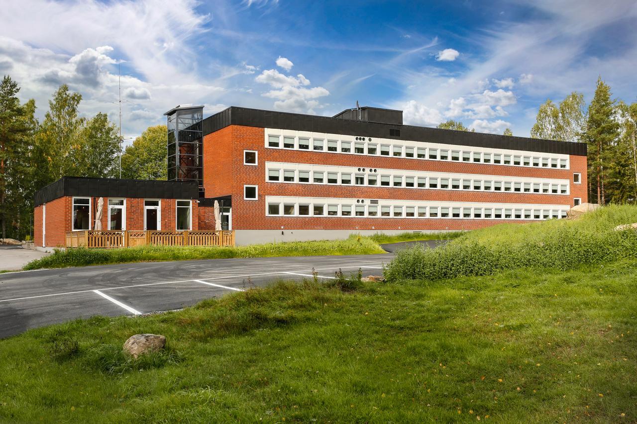 Almnaes Park Hotel Sodertalje Exterior foto